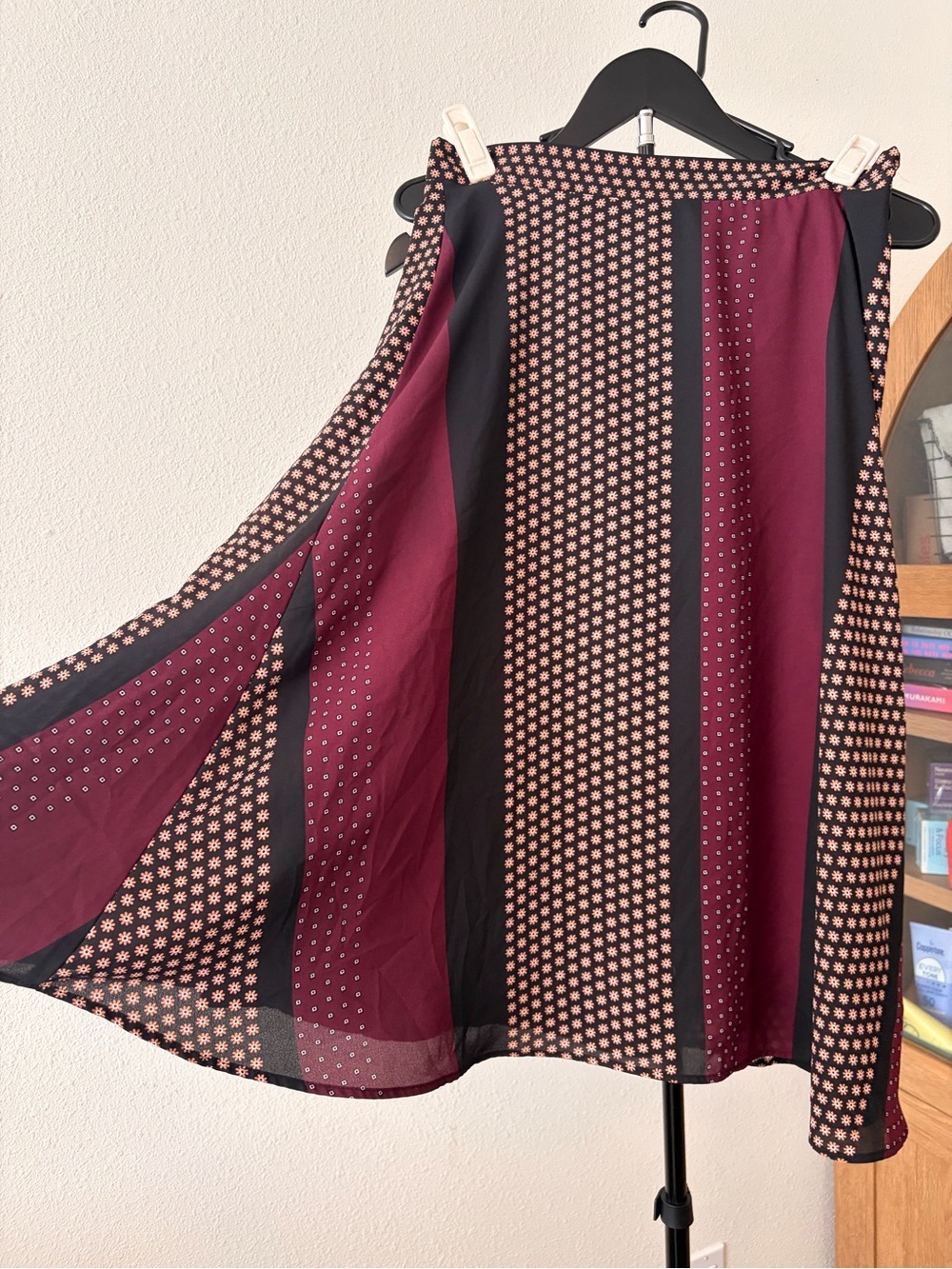 Ann Taylor Maroon & Black Patterned A-Line Skirt